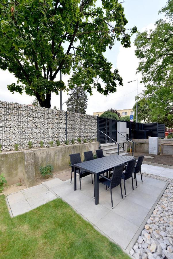 Apartman Sihot Trenčín Buitenkant foto