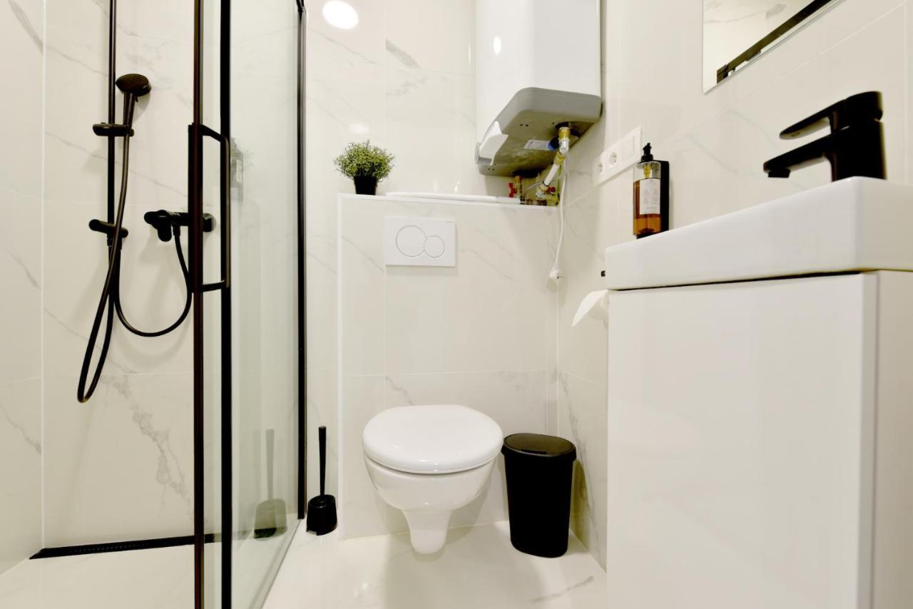 Apartman Sihot Trenčín Buitenkant foto