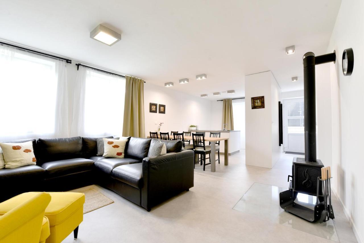 Apartman Sihot Trenčín Buitenkant foto